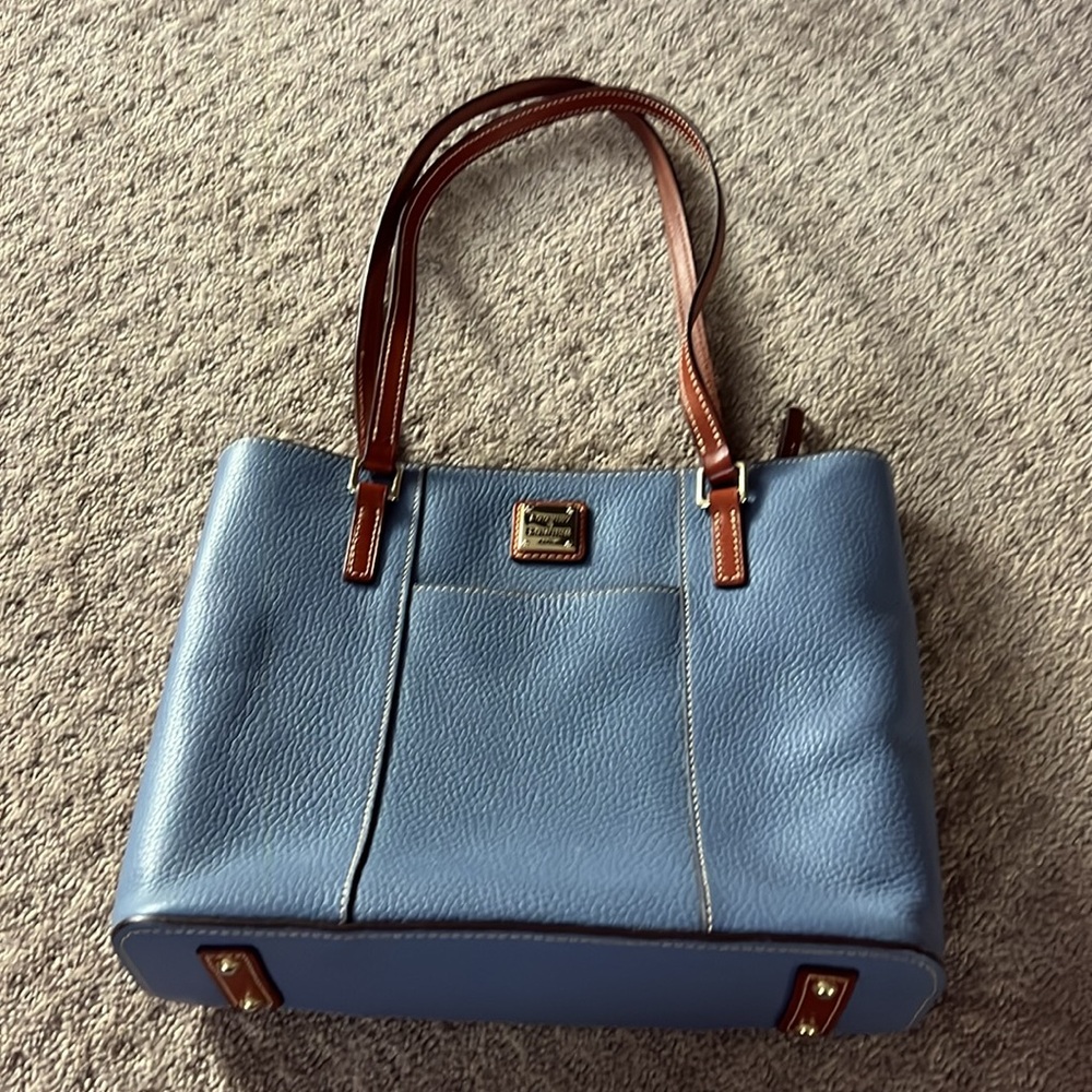 Dooney & Bourke Blue Tote Handbag with Structured Shape and Textured Leather - Picture 5 of 5